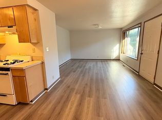 3709 NE 44th St #B, Vancouver, WA 98661