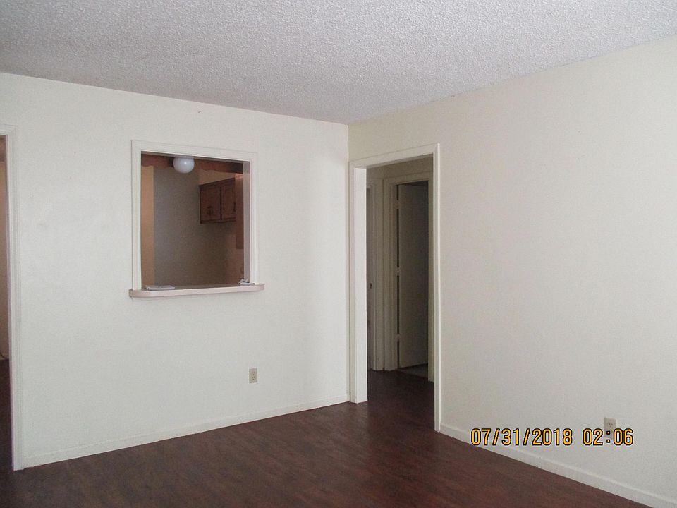 2nd image of 818 Rosewood St APT D