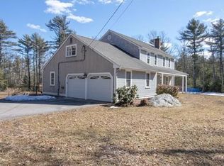 36 College Pond Rd, Plymouth, MA 02360