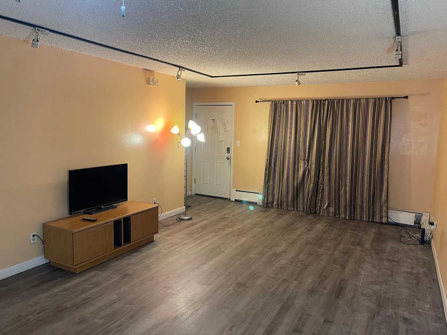 7050 W Cedar Ave — Photo 3