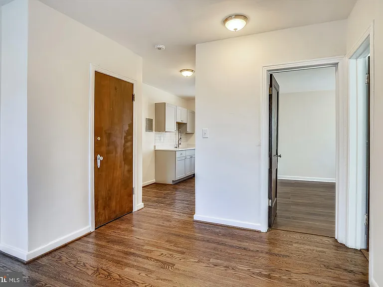 2502 Langston Blvd #2 — Photo 7