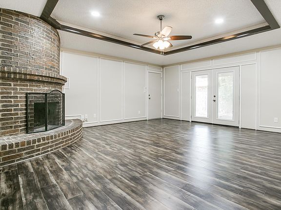 2nd image of 3906 San Mateo Dr