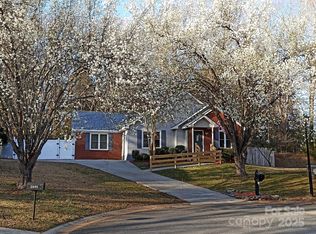 3008 Overlook Trl, Charlotte, NC 28212