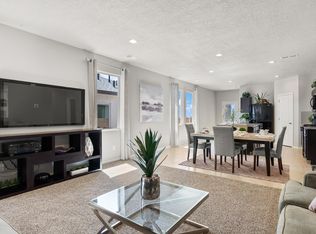 602 Turmalina Dr SE, Rio Rancho, NM 87124