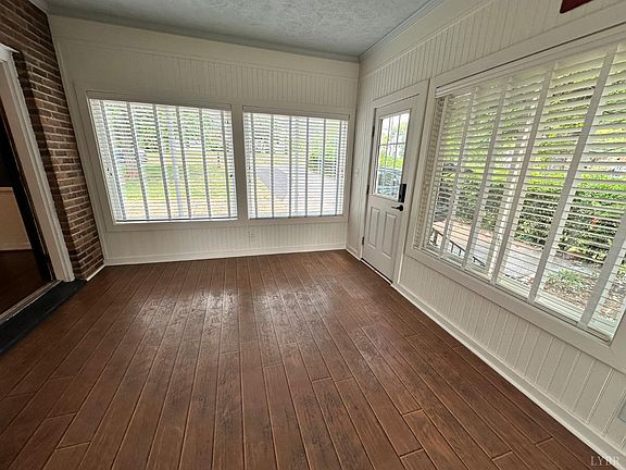 4th image of 4625 Locksview Rd