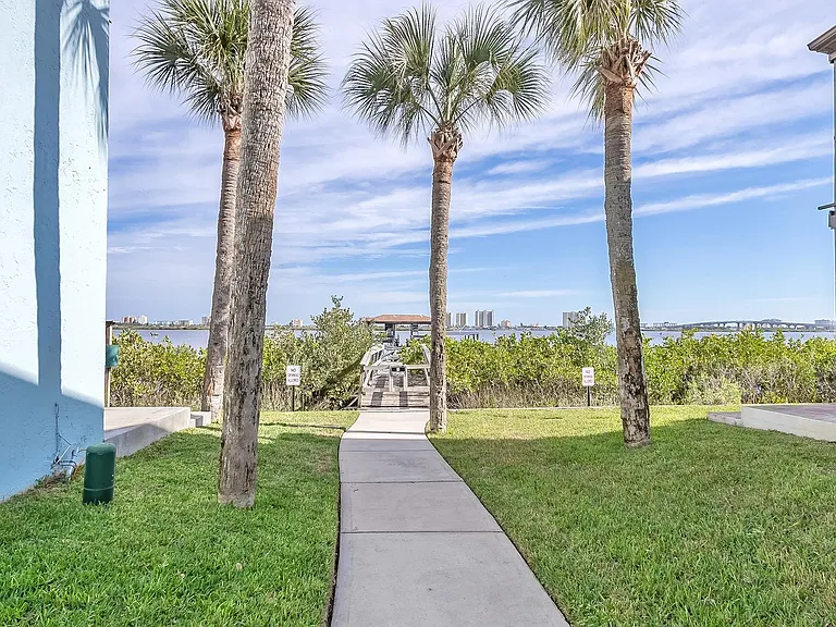 Community dock