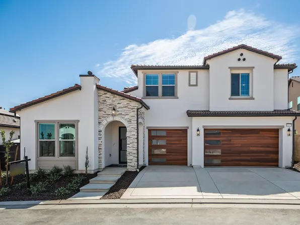 11170 N Via Ravenna Dr, Fresno, CA 93730