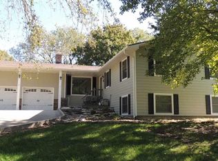 1942 Briarcliff Ln, Emporia, KS 66801