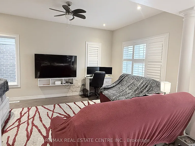 110 Rivertrail Ave — Photo 5
