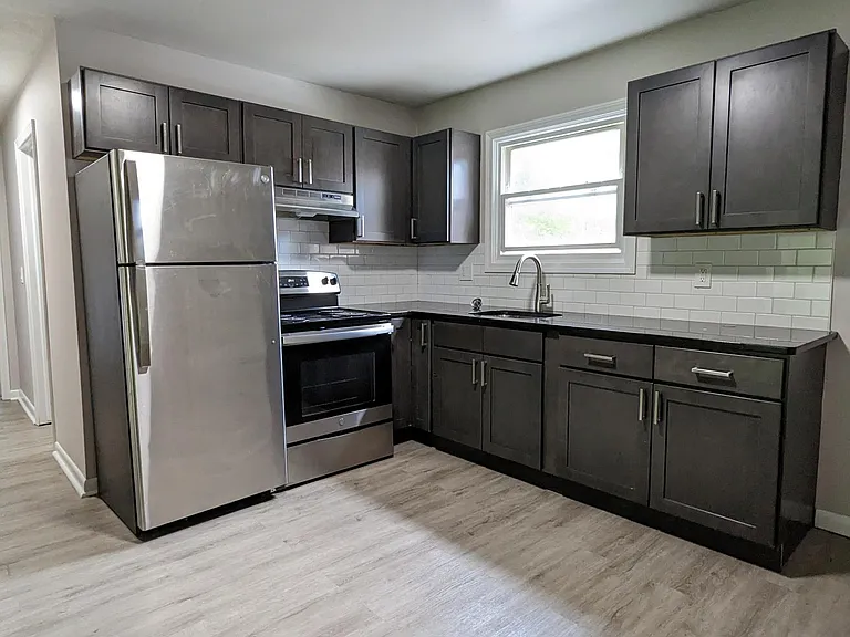 156 Jersey St #3 — Photo 2