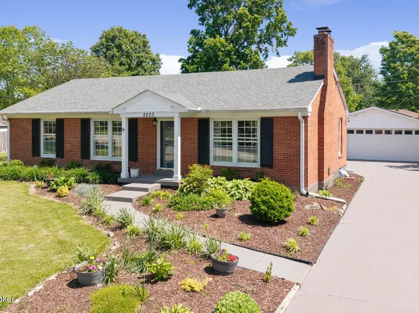 2203 Cherian Dr, Jeffersontown, KY 40299