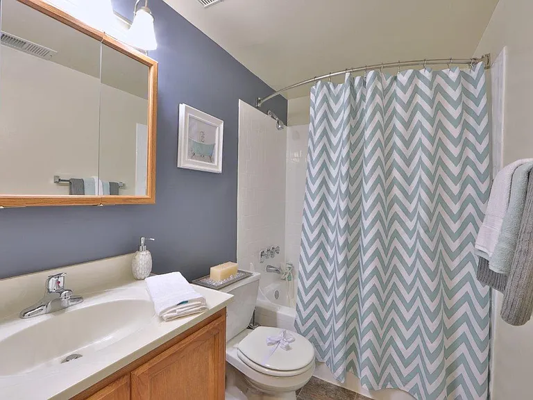Taylor Park Apartment Homes — Photo 15