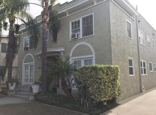 3032 E 3rd St, Long Beach, CA 90814