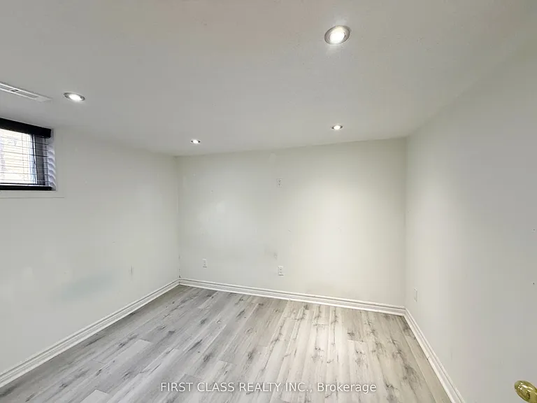 15 Leahann Dr #BASEMENT — Photo 5