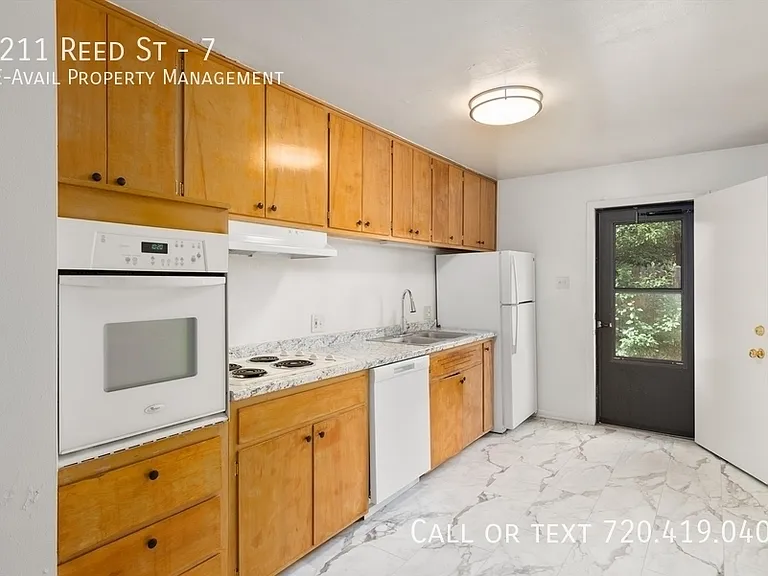1211 Reed St #7 — Photo 4