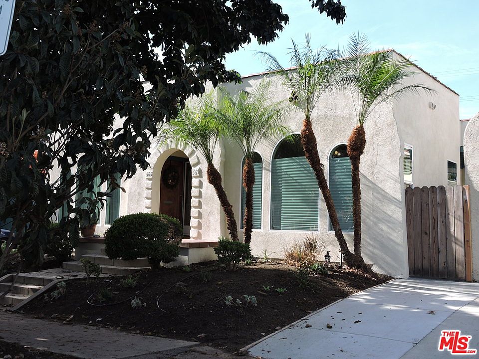 1st image of 567 N Windsor Blvd