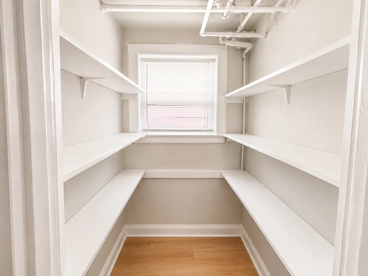 2 bed, $1,995 — Photo 4