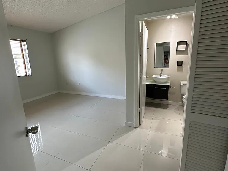 6726 SW 130th Pl #1404 — Photo 10