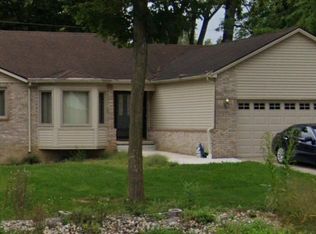 19646 Merriman Rd, Livonia, MI 48152