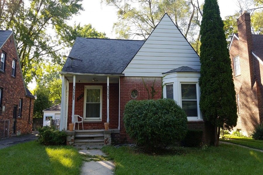 1st image of 15121 Plainview Ave
