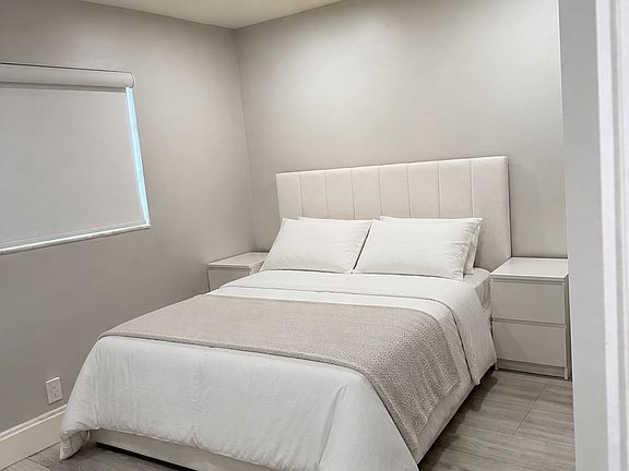 5th image of 3951 NE 19th Rd APT 1703