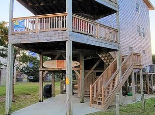 40307 Dolphin Ln, Avon, NC 27915