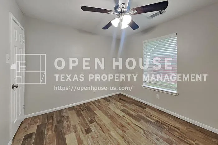 16803 Cobbler Crossing Dr — Photo 12