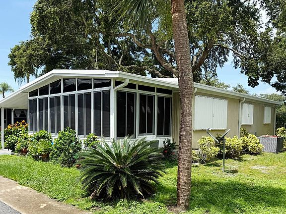 2nd image of 601 Starkey Rd #306