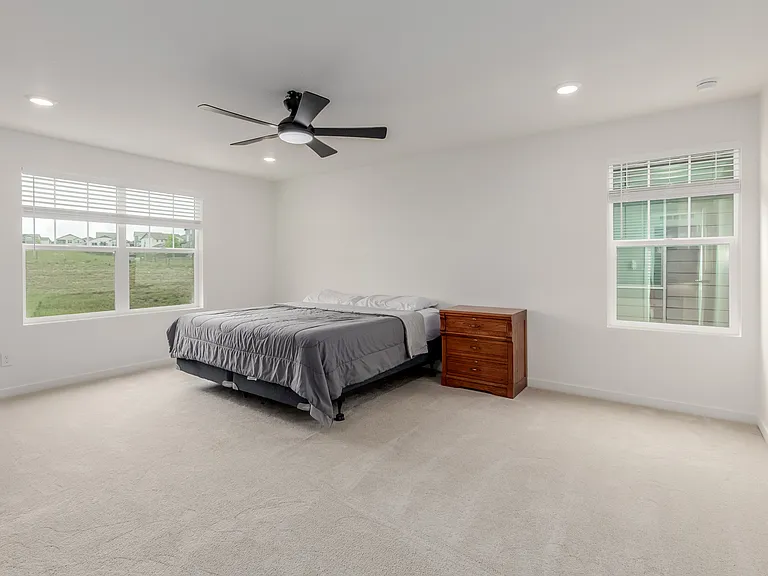 870 Mosquito Ct — Photo 12