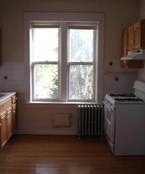 25 Hammersley Ave #12 — Photo 7