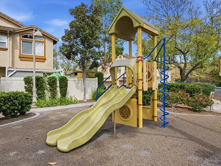 10294 Scripps Poway Pkwy #5 — Photo 41