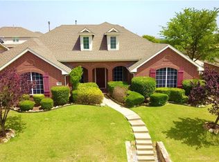 616 Magnolia Ln, Glenn Heights, TX 75154