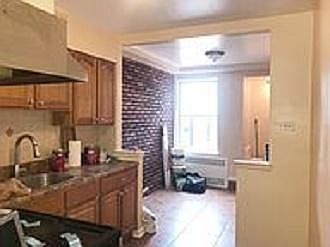 3rd image of 1460 E 91st St