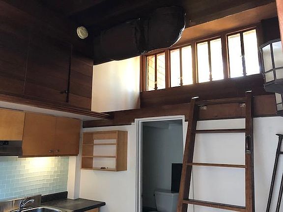 4th image of 10266 Old Redwood Hwy #B