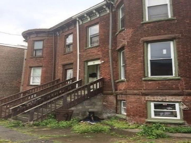 1st image of 11 Benkard Ave