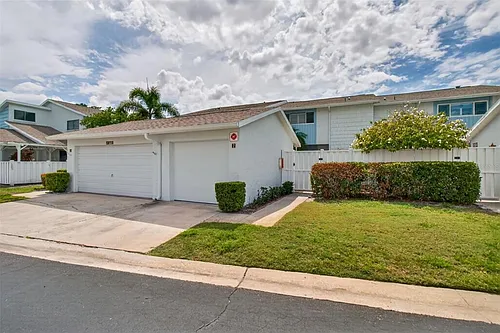 6660 Cape Hatteras Way NE #2 Photo 1