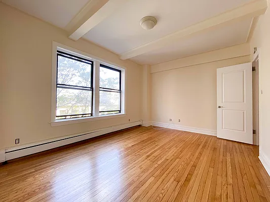 Rented by Corcoran | media 7