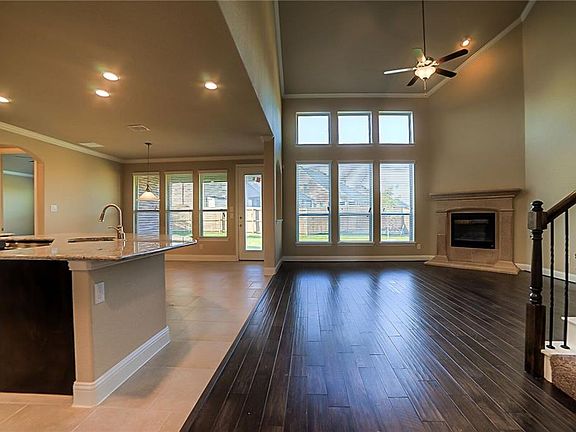 2nd image of 4315 Trailridge Dr