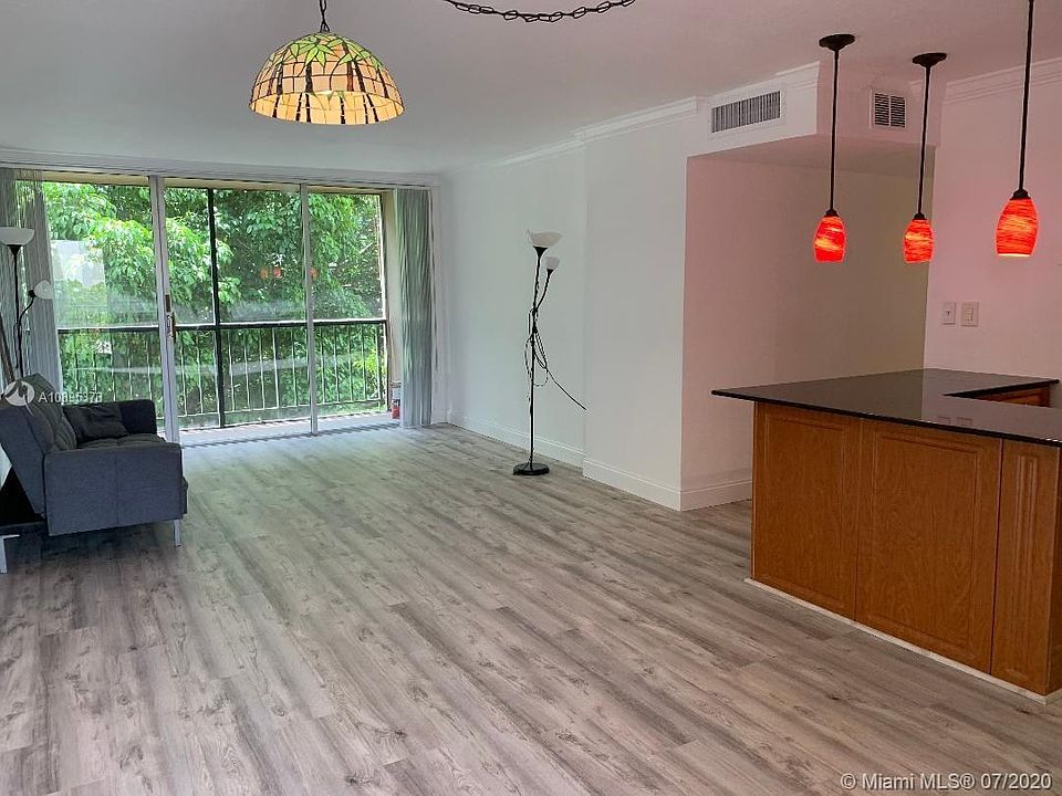 1st image of 8860 Fontainebleau Blvd APT 401