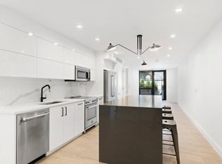 30-78 43rd St #1L, Astoria, NY 11103