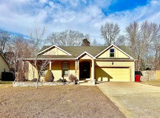 357 Woodtrace Dr, Clarksville, TN