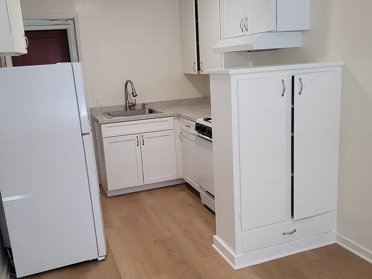 491 Taylor Ave #2 — Photo 13