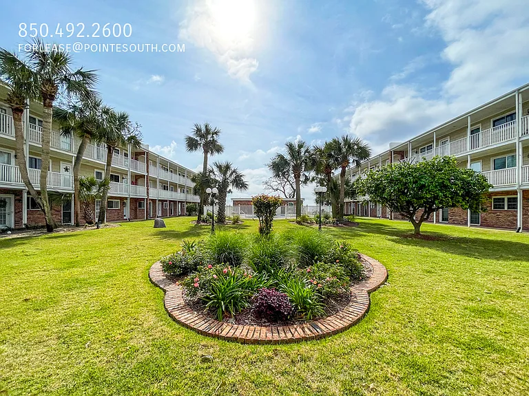 710 Scenic Hwy #219 — Photo 19