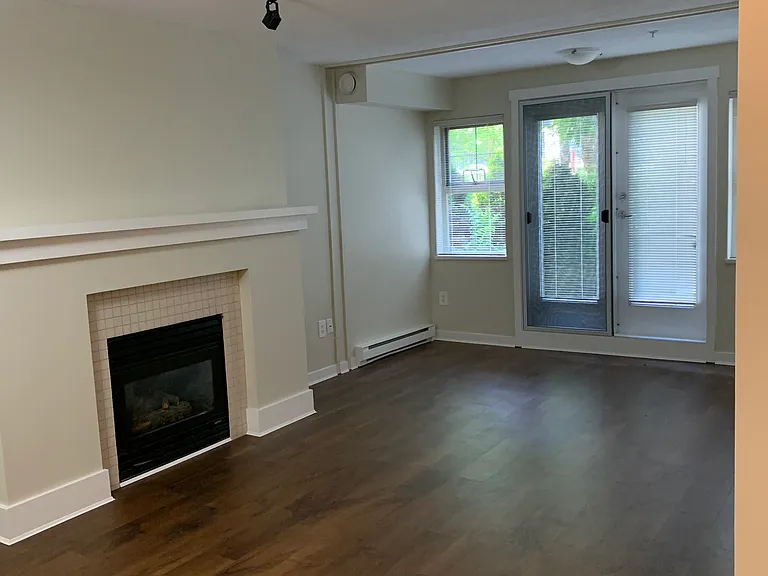 4750 Arbutus St #316 — Photo 10