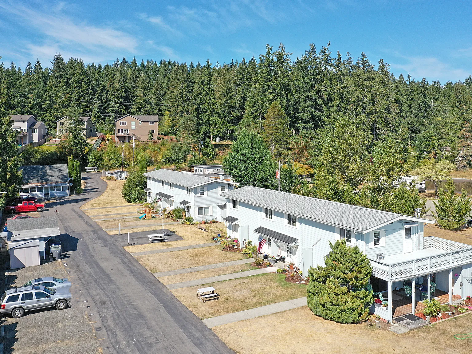 2 bed, 720 sqft, $1,300 — Photo 3