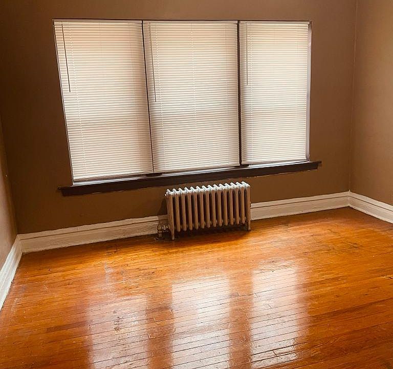 1st image of 7956 S Ingleside Ave #1A