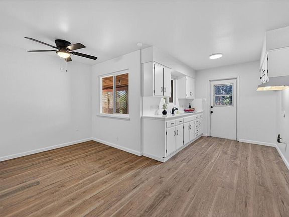 5th image of 1604 S Sierra Vista Avenue