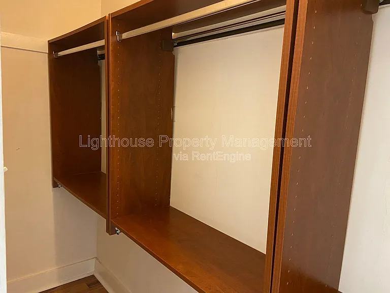 223 E North St #2 — Photo 12