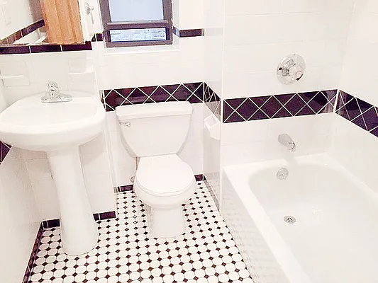 Rented by AJ Clarke | media 15