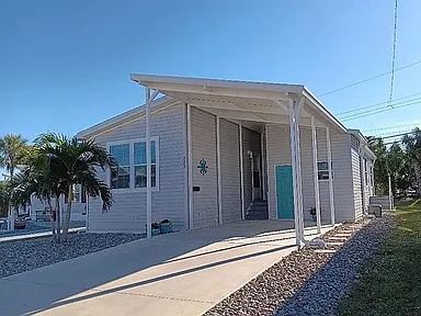 723 S Green Cir — exterior photo